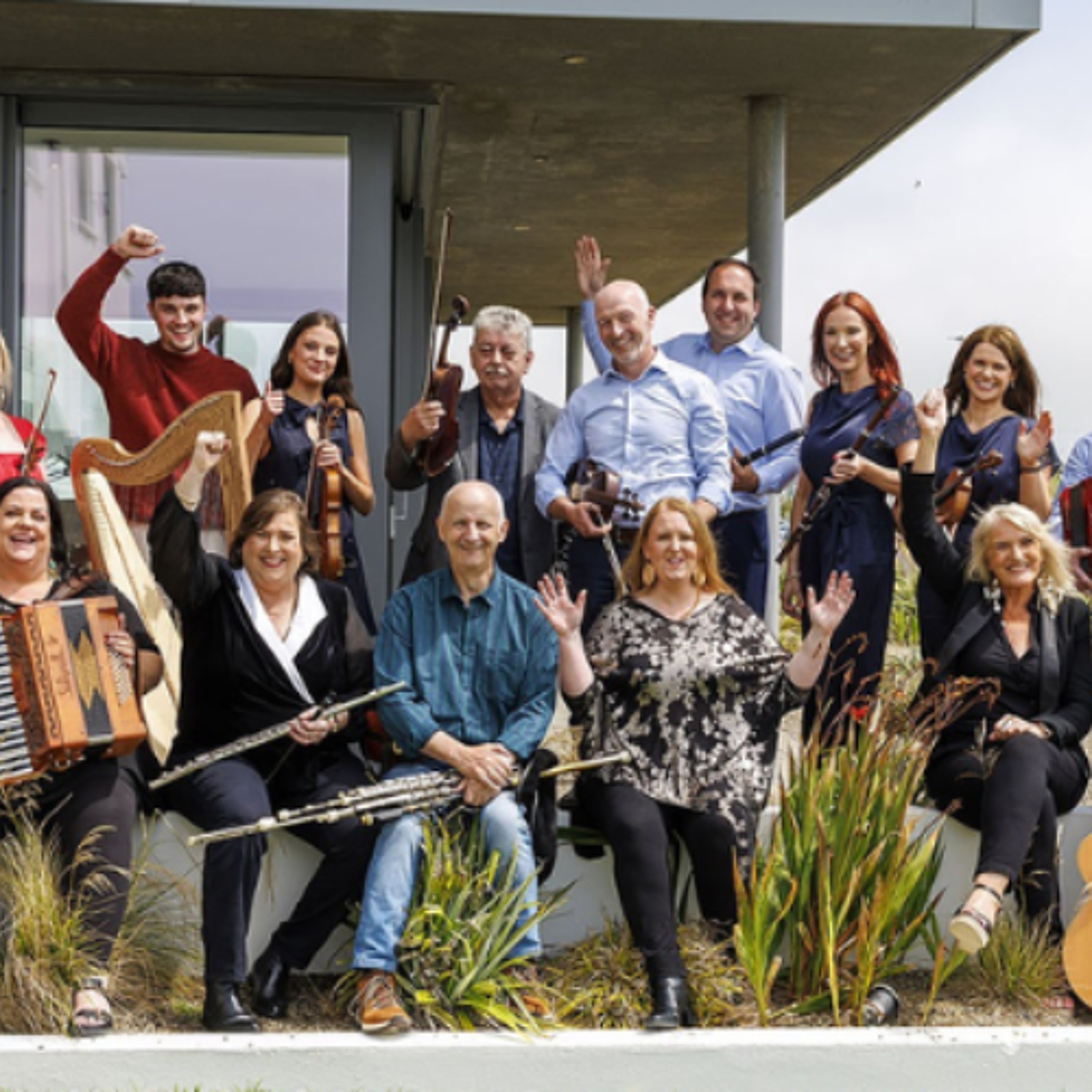 Clare Musicians Honoured at TG4 Gradam Ceoil episode artwork