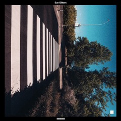 Sun Glitters - IIIIIIIIIIIIII