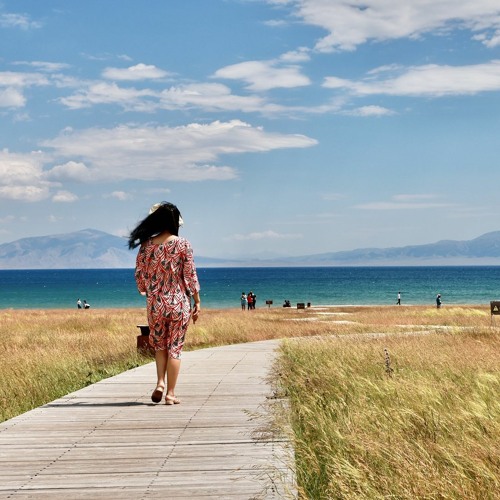 Behind The Horizon - Motivational and Uplifting Background Music | by Oleg Mazur