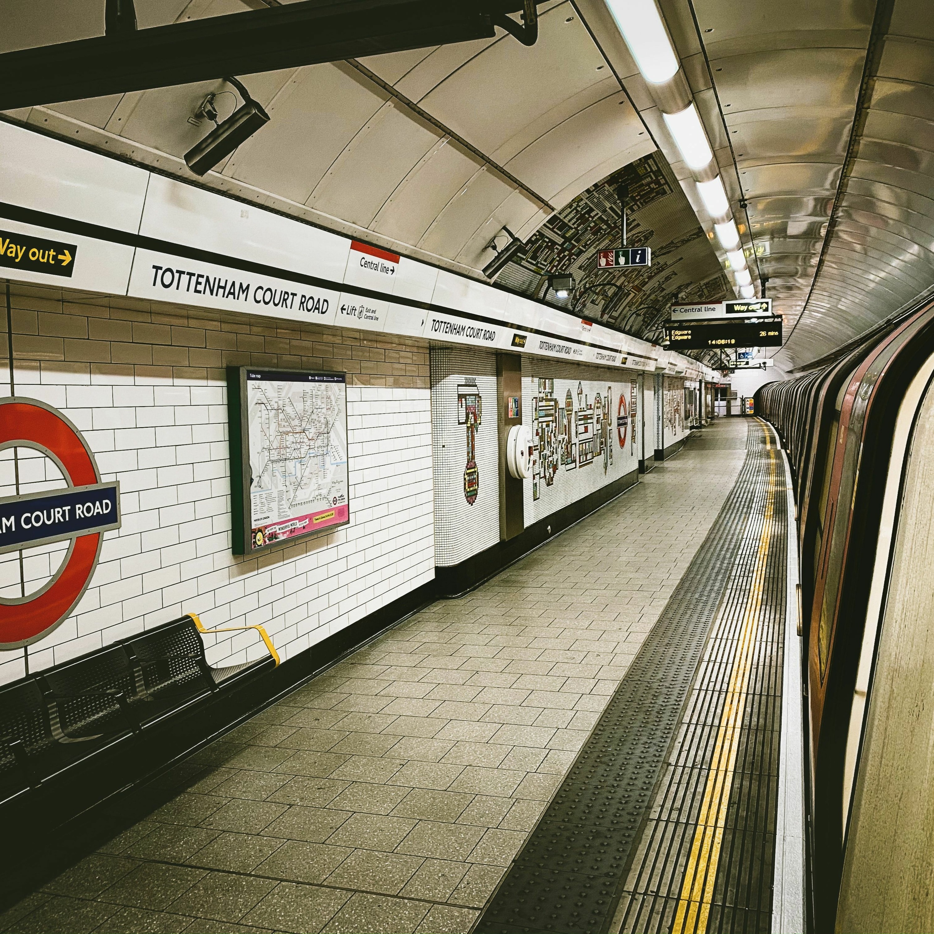 Rail Workers Discuss Fighting Job Cuts, with Janine Booth and John Pencott