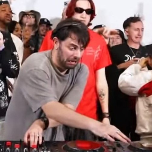 Samplifire - Spongebob ID x INFEKT - WIPEOUT (clubstudiotime)