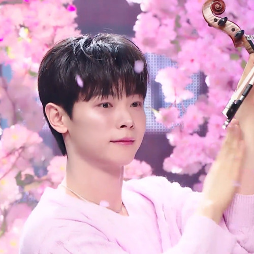 벚꽃엔딩 - LUCY, ZHANG HAO