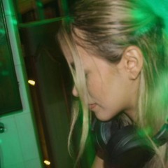 techno.