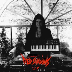 Lady Maru - Crawling At Night (Red Shadows)