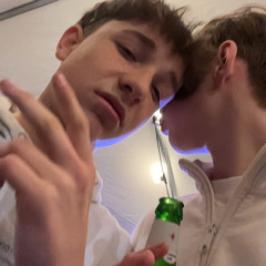 gaan is men achternaam 💜🤍💪🍺