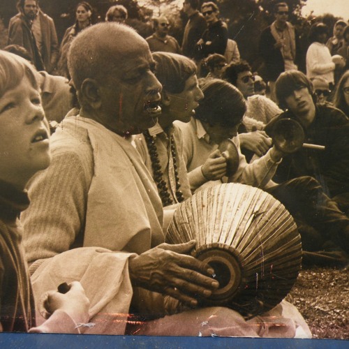 Hare Krishna Experience #1: Two Maha Mantras