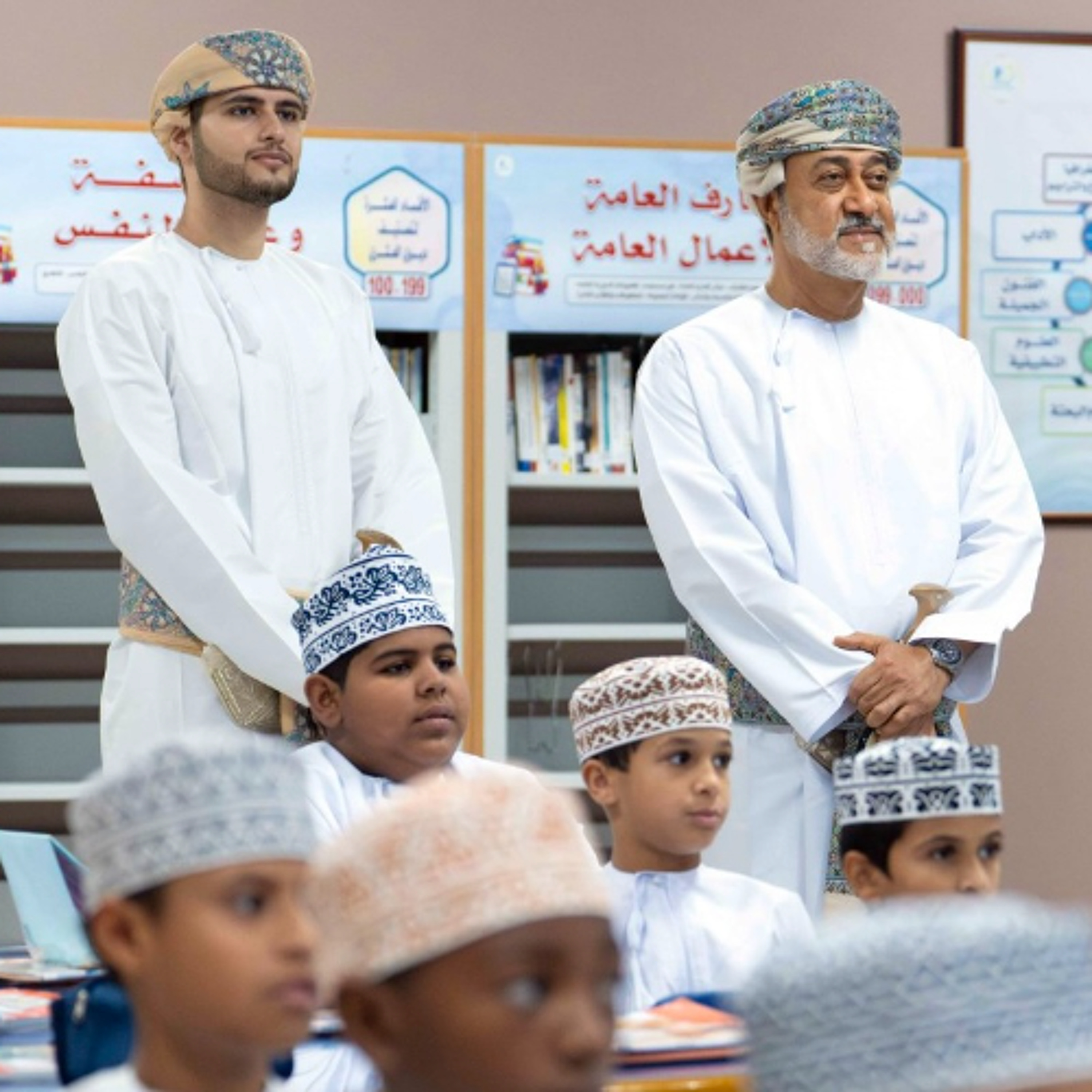 عمان نهضة متجددة _ للكاتب حمود البطاشي episode artwork