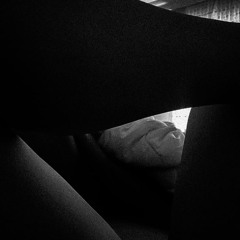 Erasing memories is the same as losing oneself.