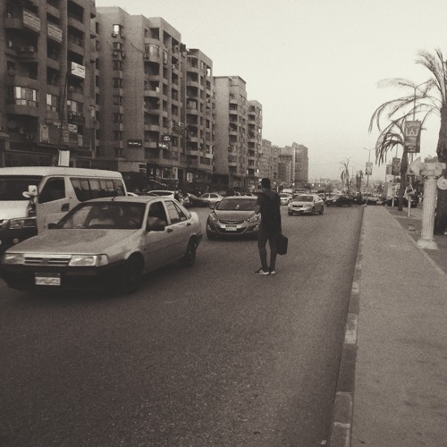 كنا نتبادل الموســــــــيقى ثم كل شى.