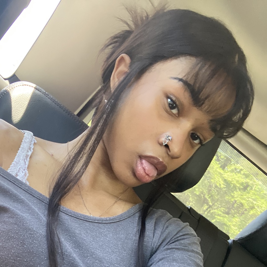 She’s my Ramona Flowers and I’m so in love with her (prod.Gaxillic)