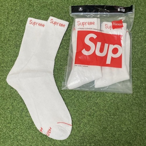 Supremesocks (prod. kubelis)