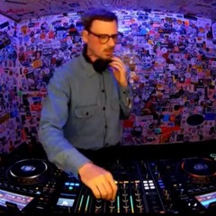 Benjamin Fröhlich @ The Lot Radio 04-19-2025