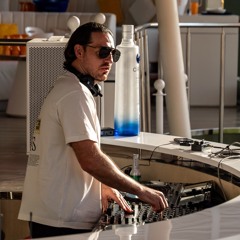 Mick Willow Live From La Fiesta! At OBeach Dubai w/ Sam Divine - 21.02.25