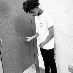 @luhqua.1 - Lurking ( Hosted By justrapster )