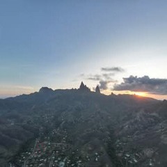La