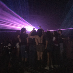 BETWEEN FRIENDS RADIO Ep3:IPETER LIVE IN ST TROPEZ MIX