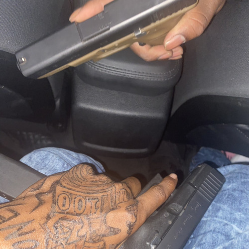 Bully (Ft. DoMoDaTrImMeSt)