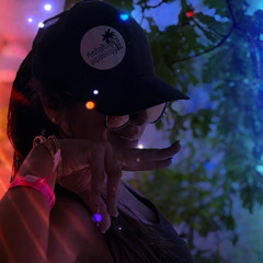 Digital Hippie 2025 Essentials