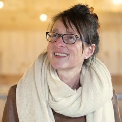 17.02.23 - Angelika Süsskoch - GROW together: Eine starke Identität, aber wie?...