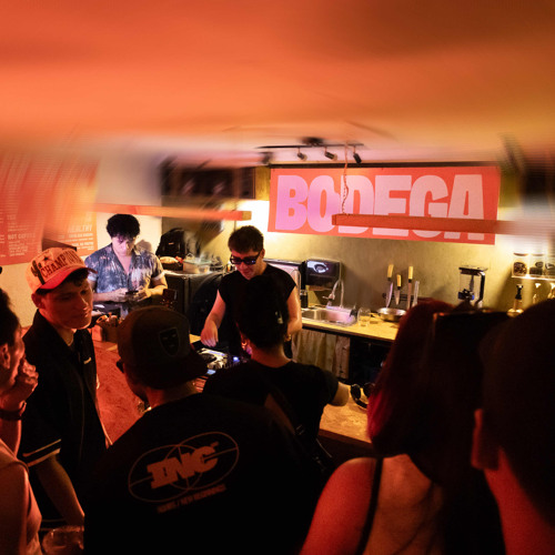 Groovy Cat (MX) - Bodega Café Vhsa