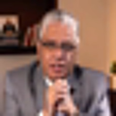 كيف تتواصل مع عملائك عن طريق الشات - الجزء الأول   عيادة الشركات   د. إيهاب مسلم