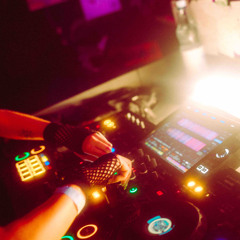 Set 05.04.25 @ Raverlicious