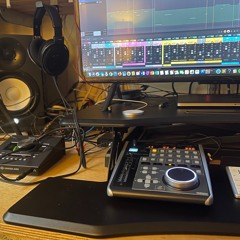 [Just a Beat]   Tinted4