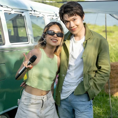 Chân Tình - tlinh & Quang Trung