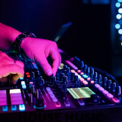 DJZ Remix Pressure x Fly Away.mp3