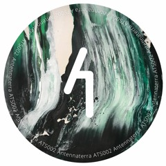 Moving Lips [Out Now on Antennaterra]