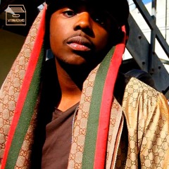 Giaijo - Pop Champagne (feat. Makala) [26 Avril 2011 - Qualité Audio: Studio]