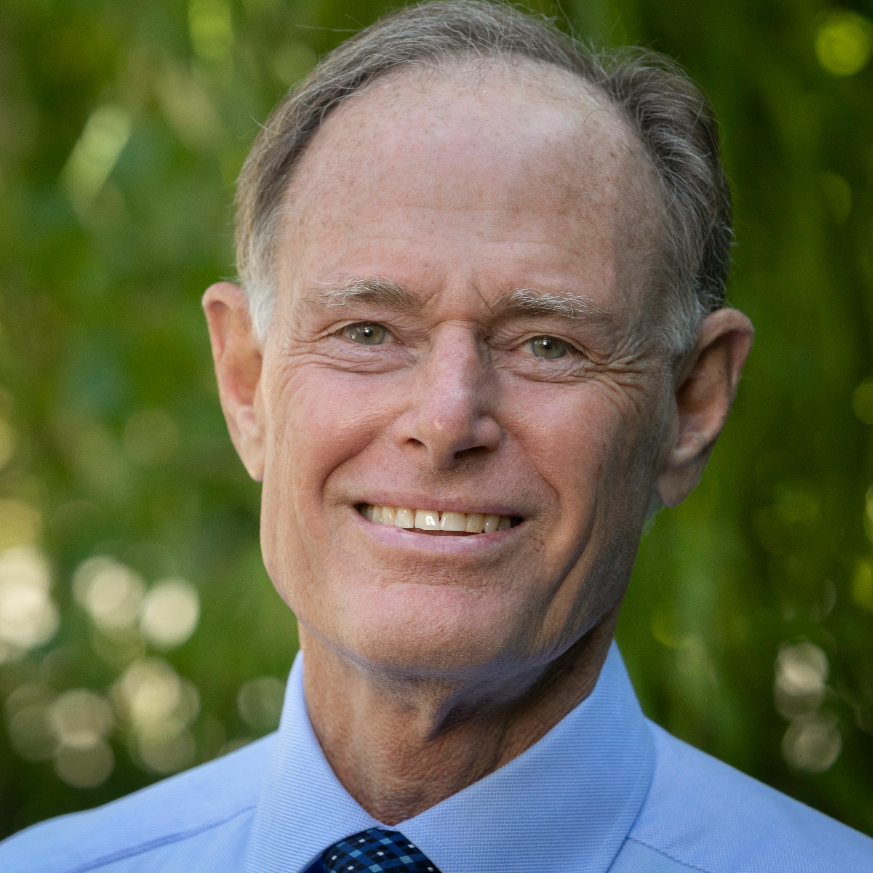How To Build A Healthy Brain With Dr. David Perlmutter
