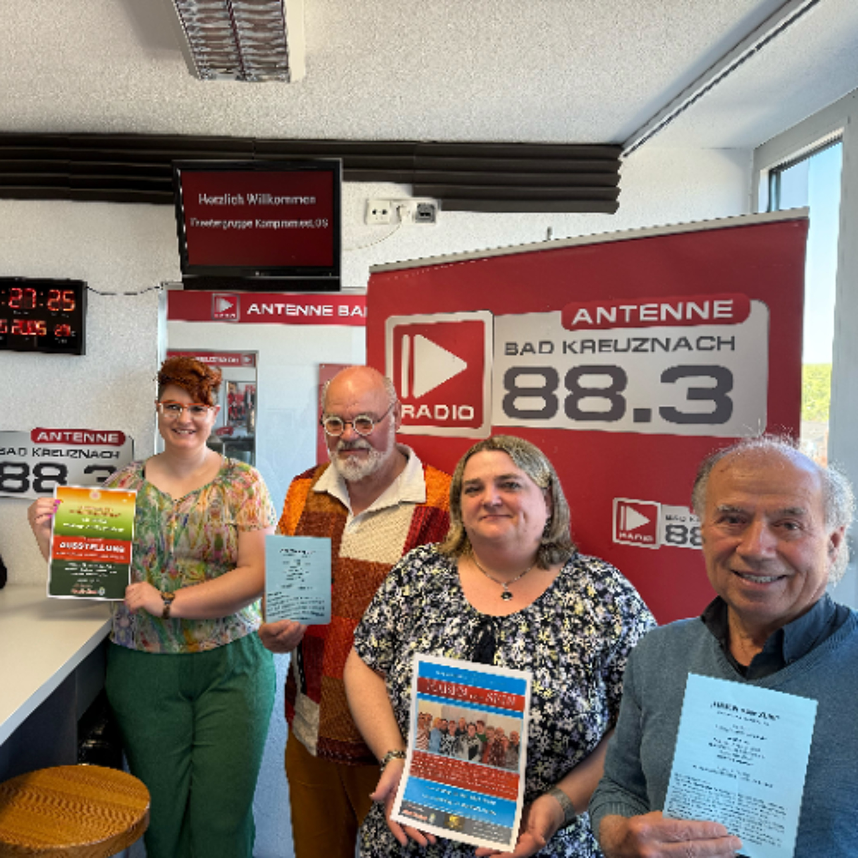 Nahe Dran vom 12.05.25 - Theatergruppe „KompromissLOS für ein würdiges Leben aller Lebewesen“ episode artwork