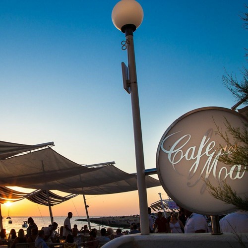Stream Cafe Del Mar Classics Sundown Mix WIL112 - Miguel Migs