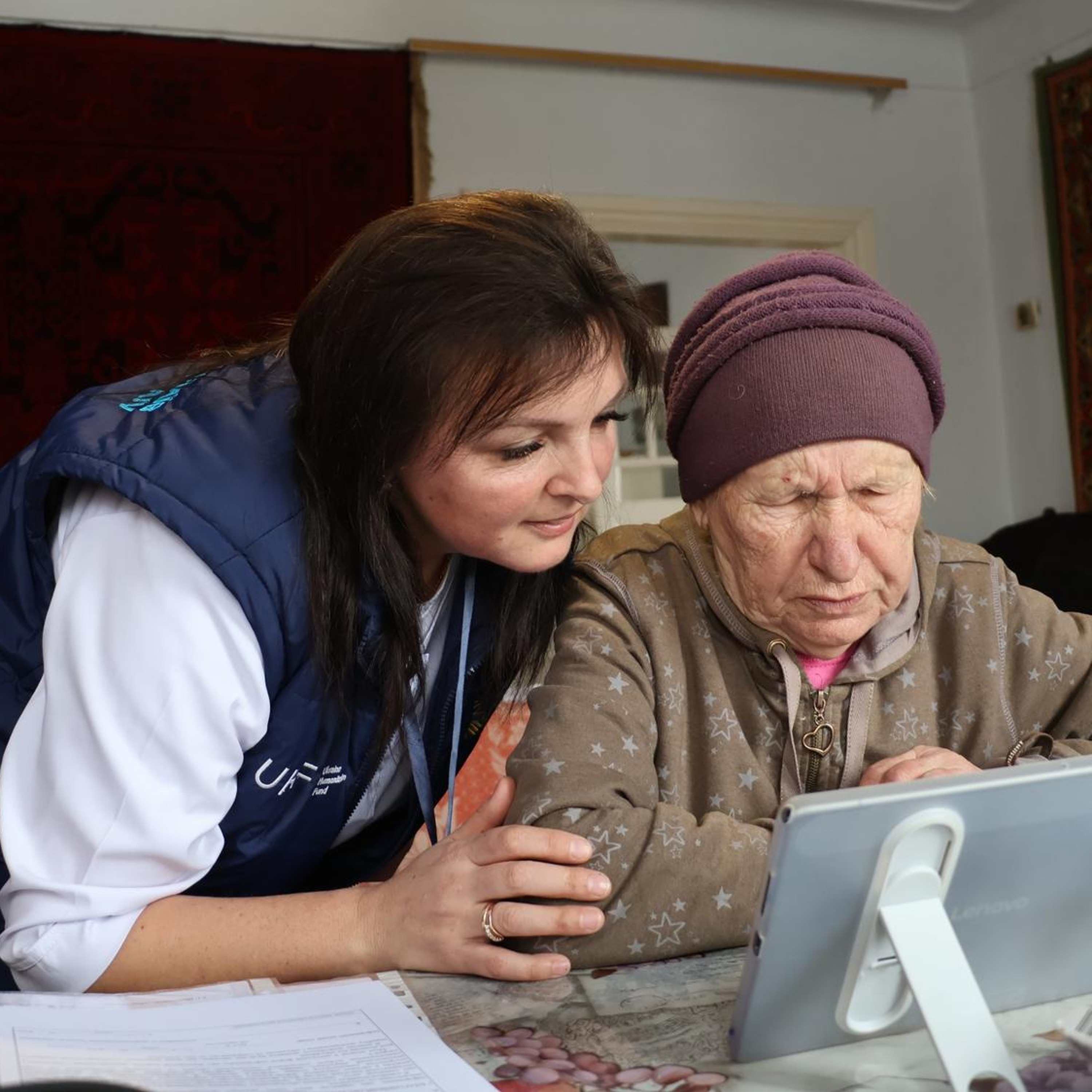 «Людина може отримувати медичну і соціальну підтримку, не виходячи з дому», — Євгенія Пушкінська, Карітас України episode artwork