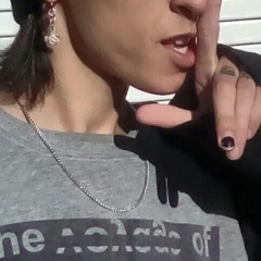 PresentAción, y un demon quiso decir algo también