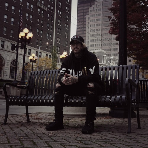 Don't Lie (feat. GAWNE & 100 Kufis)