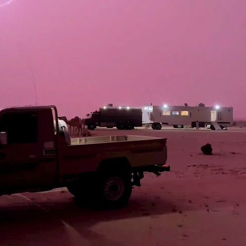 مع السلامه دام ما به سلامه     جلعود الدوسري