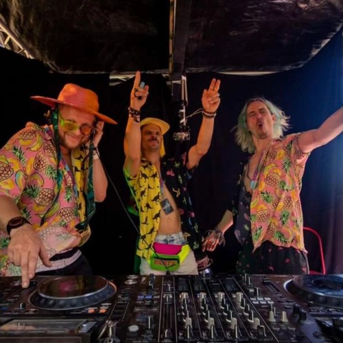 Fantastic Fkn Boombots -  Aura Festival 2024