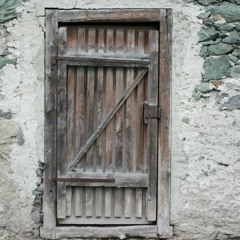 Wind moving flags and old wood doors - ambient sound