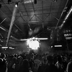 30 mins of Hard Techno (Schranz, Acid)