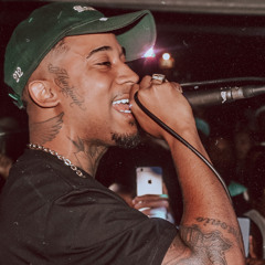 ROGER ACAPELAS - PARA DE FAZER PIRRAÇA - ELA TA ME OLHANDO - VAI DESCENDO FAZ O MOVIMENTO