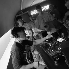 CLOSING SCHRANZ SET / INSOMNIO @Looplabcollective