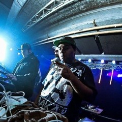 SUBZ VS SLAB DUBZ - TURN IT INSIGHT OUT (CLIP)