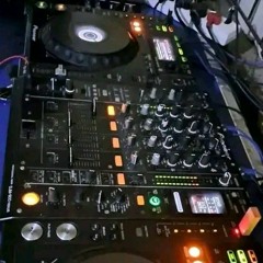 DeejayHero Old School For 90's Mix..mp3