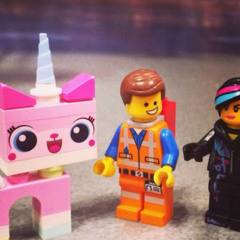 EVERYTHINGIZAWEZOME!!!