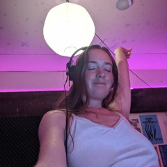 " strawbb " @strawbbjamz / Acceleration Radio 09/10/2020