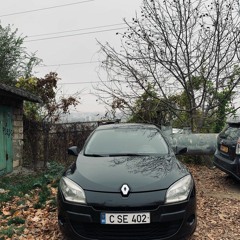 Azur - Fata de pe plaja (cand apare soarele ies afara fetele )