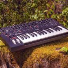 TECHNO MESSENGERS 2025