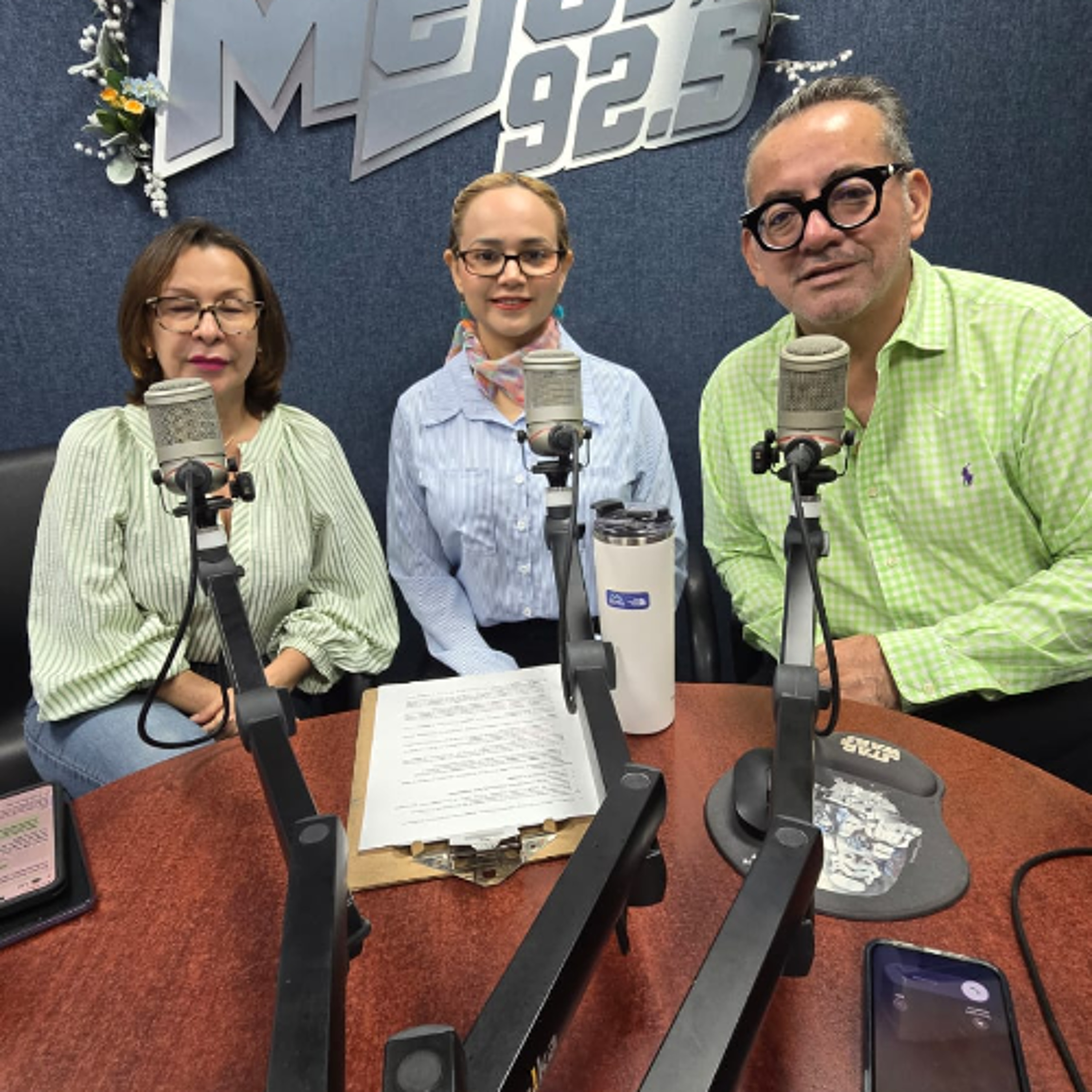 Bienestar Emocional con la Dra. Sarita Salgado: Síndrome de Burnout en docentes episode artwork